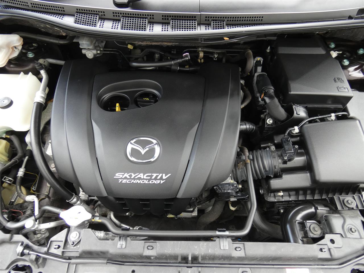 2014 Mazda PREMACY 20S