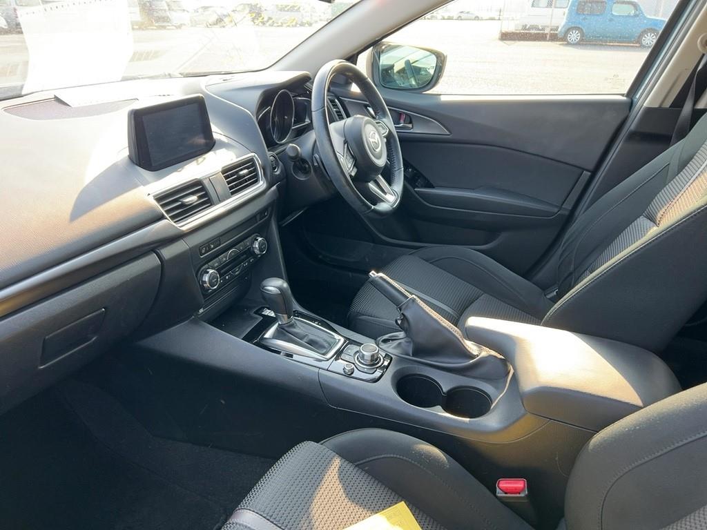 2019 Mazda AXELA