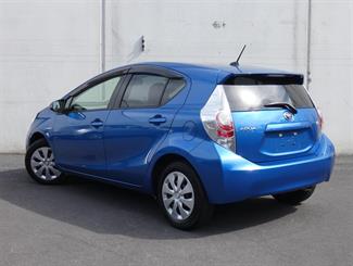 2014 Toyota AQUA - Thumbnail