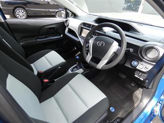 2014 Toyota AQUA - Thumbnail