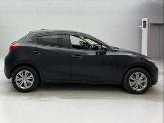 2016 Mazda DEMIO - Thumbnail