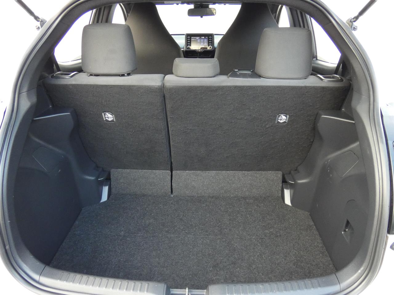 2021 Toyota YARIS