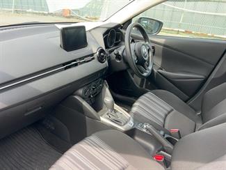 2020 Mazda 2 - Thumbnail