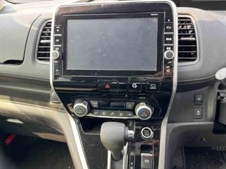 2017 Nissan SERENA - Thumbnail