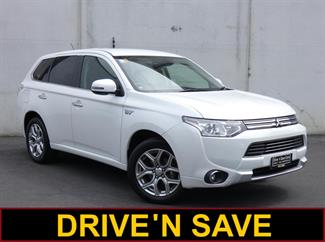 2017 Mitsubishi OUTLANDER - Thumbnail