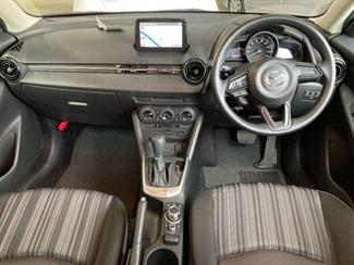 2020 Mazda 2 - Thumbnail