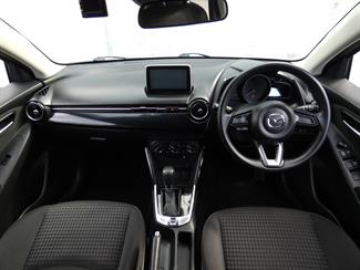 2017 Mazda DEMIO - Thumbnail