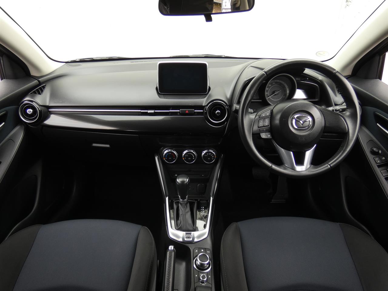 2015 Mazda DEMIO