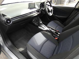 2016 Mazda DEMIO - Thumbnail