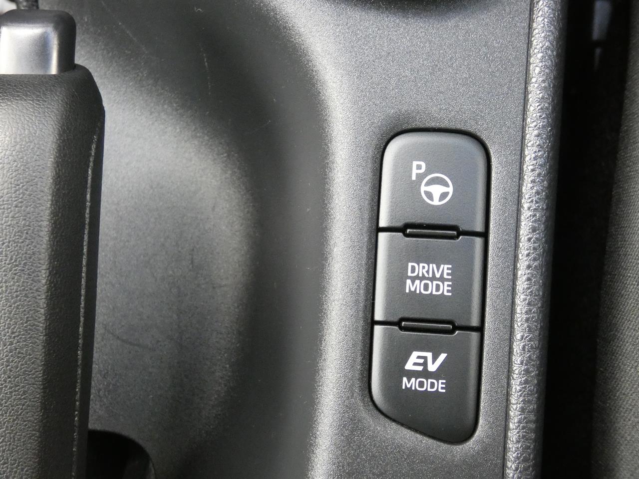 2020 Toyota YARIS