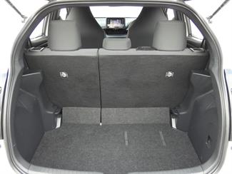 2020 Toyota YARIS - Thumbnail