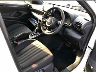 2020 Toyota YARIS - Thumbnail