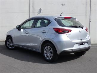 2020 Mazda 2 - Thumbnail
