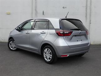 2021 Honda FIT - Thumbnail