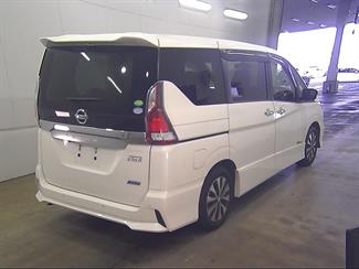 2017 Nissan SERENA - Thumbnail