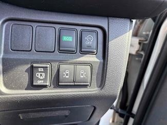 2017 Nissan SERENA - Thumbnail