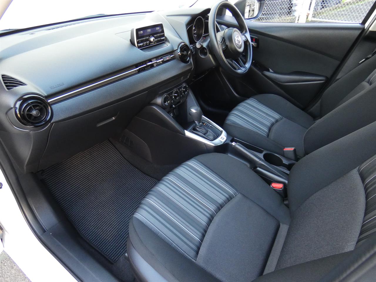 2020 Mazda 2