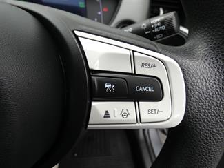 2020 Honda FIT - Thumbnail