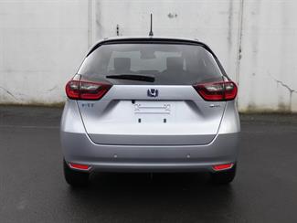 2020 Honda FIT - Thumbnail