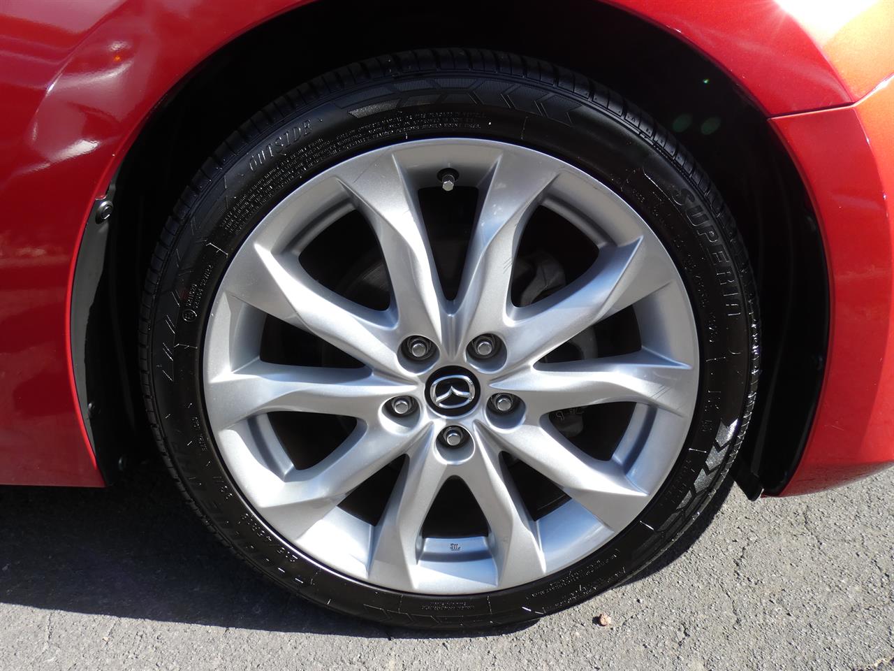 2016 Mazda AXELA