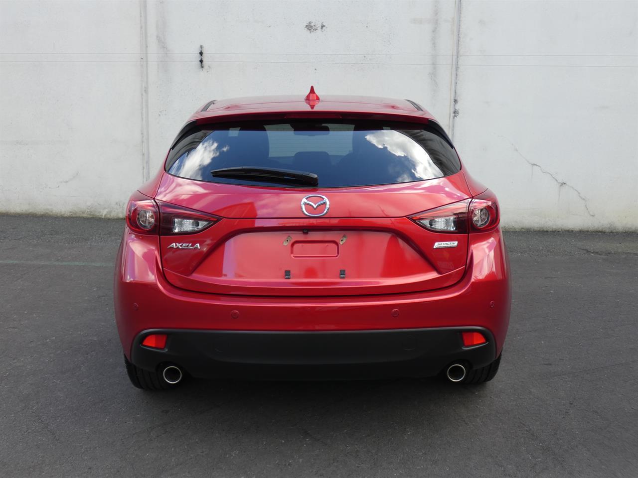 2016 Mazda AXELA