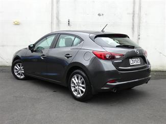 2018 Mazda Mazda3 - Thumbnail