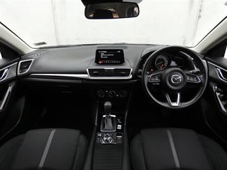2018 Mazda Mazda3 - Thumbnail