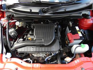 2014 Suzuki SWIFT - Thumbnail