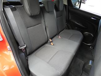 2014 Suzuki SWIFT - Thumbnail