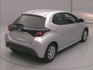 2022 Toyota YARIS - Thumbnail