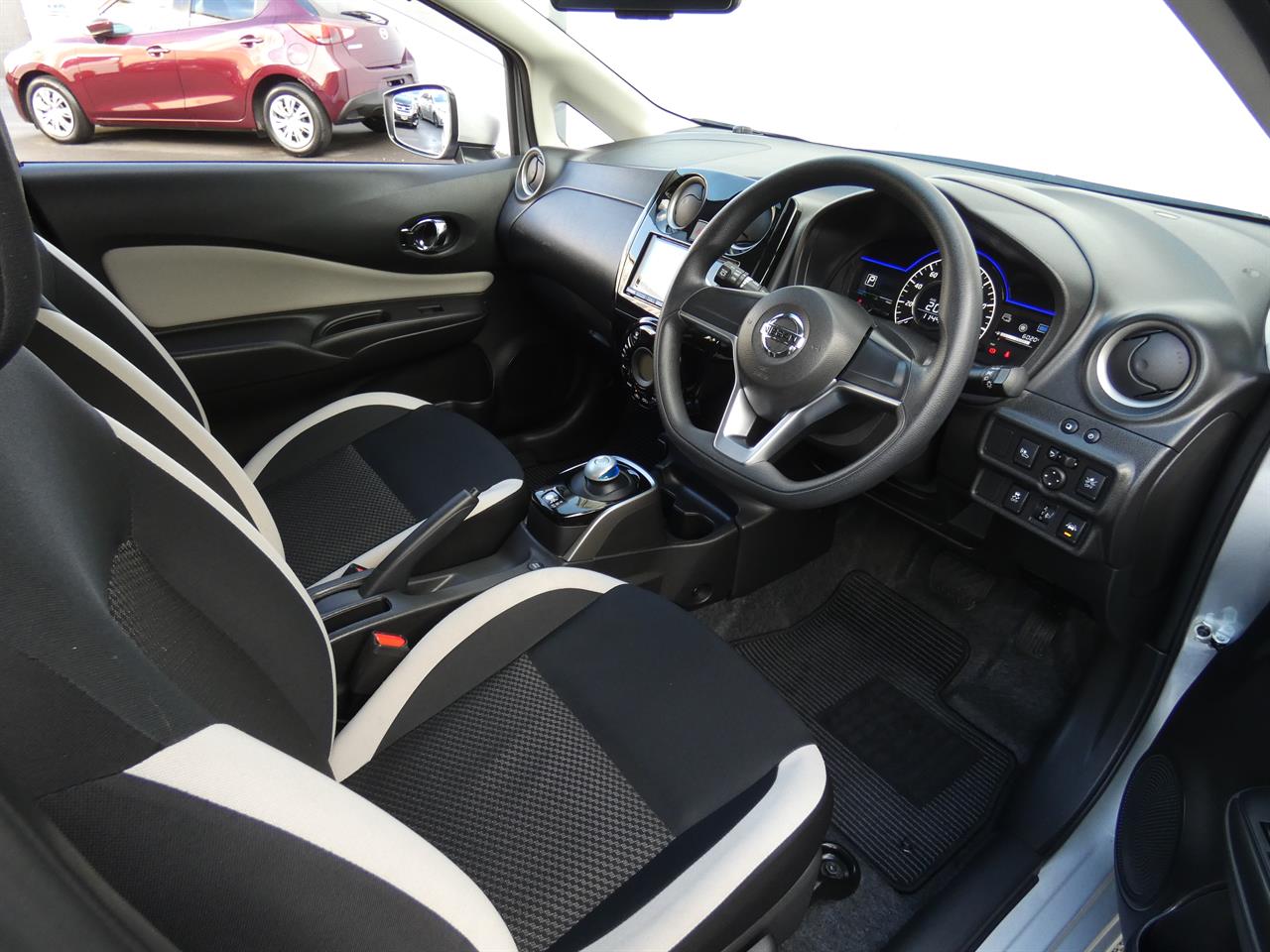 2021 Nissan NOTE