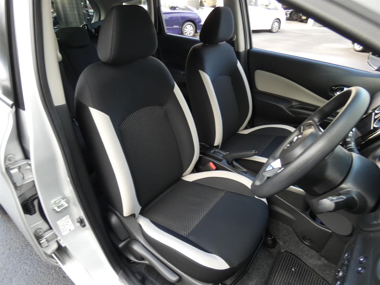 2021 Nissan NOTE