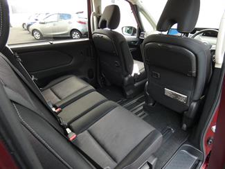 2016 Nissan SERENA - Thumbnail