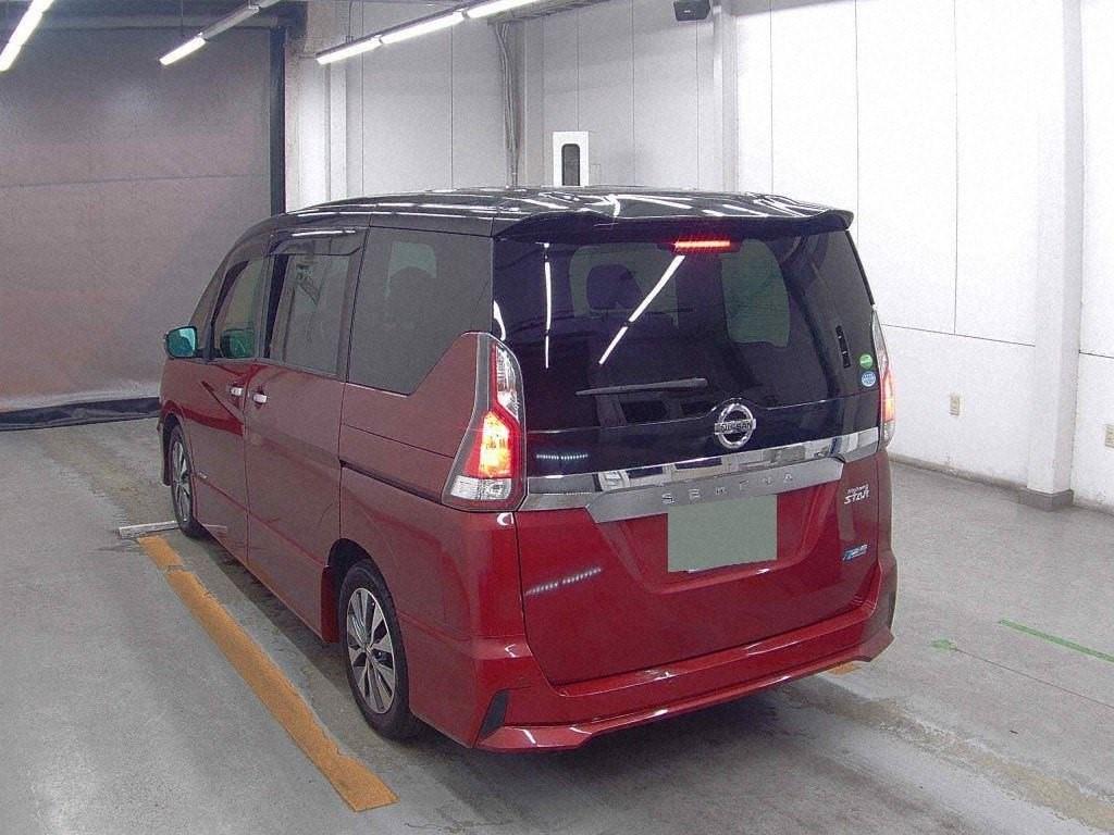 2016 Nissan SERENA