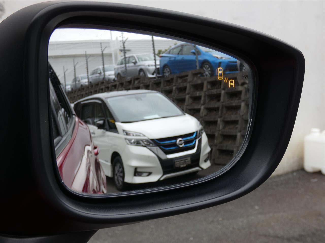 2017 Mazda DEMIO