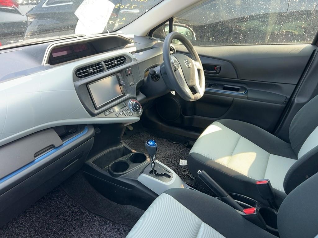 2014 Toyota AQUA