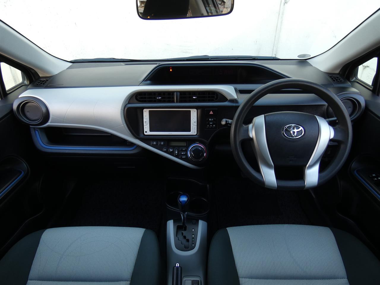 2014 Toyota AQUA