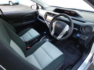 2014 Toyota AQUA - Thumbnail
