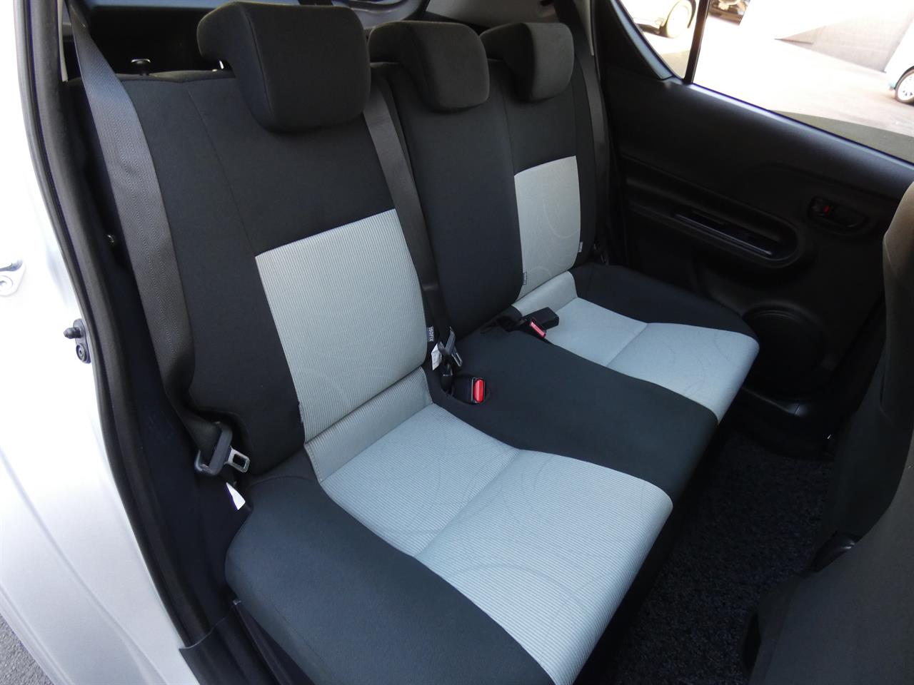 2014 Toyota AQUA