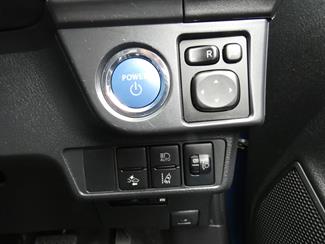 2016 Toyota COROLLA - Thumbnail