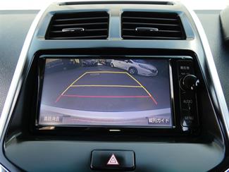 2015 Toyota Sai - Thumbnail