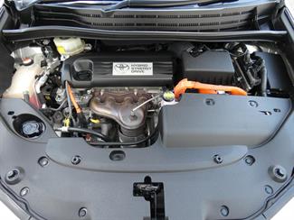 2015 Toyota Sai - Thumbnail