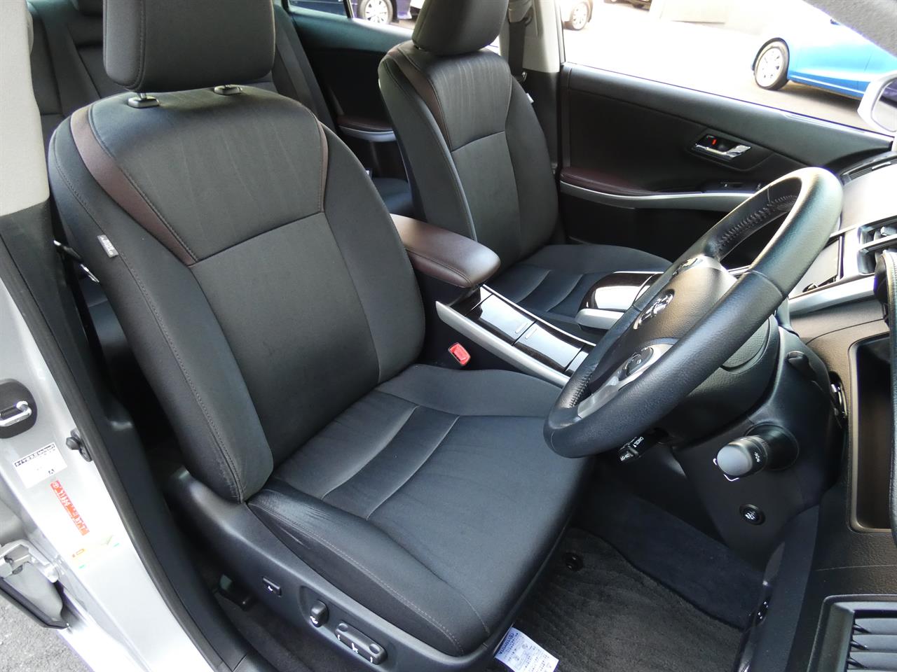 2015 Toyota Sai
