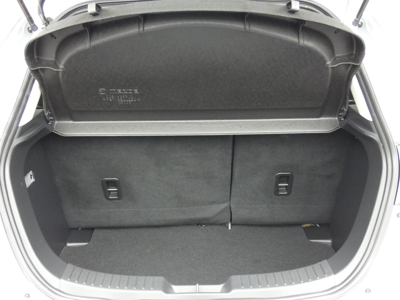 2019 Mazda DEMIO