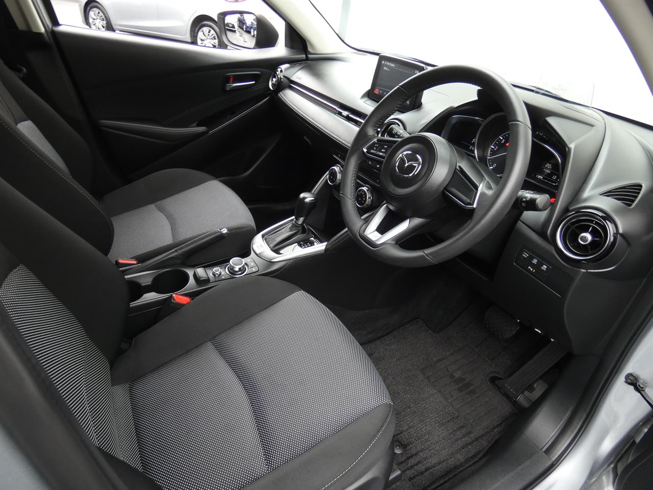2019 Mazda DEMIO