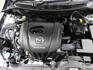 2021 Mazda 2 - Thumbnail