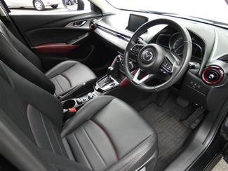 2017 Mazda CX-3 - Thumbnail