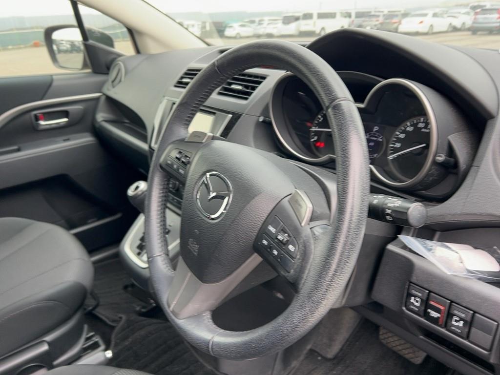2016 Mazda Premacy