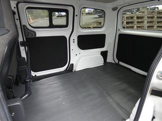 2020 Nissan NV200 - Thumbnail
