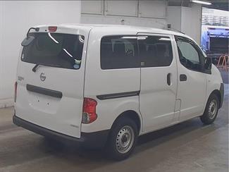 2020 Nissan NV200 - Thumbnail